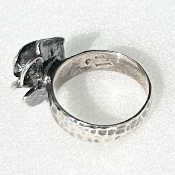 Vintage Marked 925 Israel Freshwater Pearl Rose Ring Size 8 Hammered Band - Picture 7 of 13